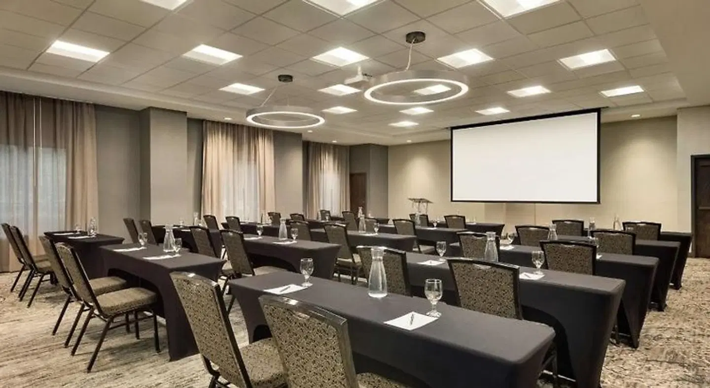 Embassy Suites by Hilton Atlanta - Alpharetta Konferenz