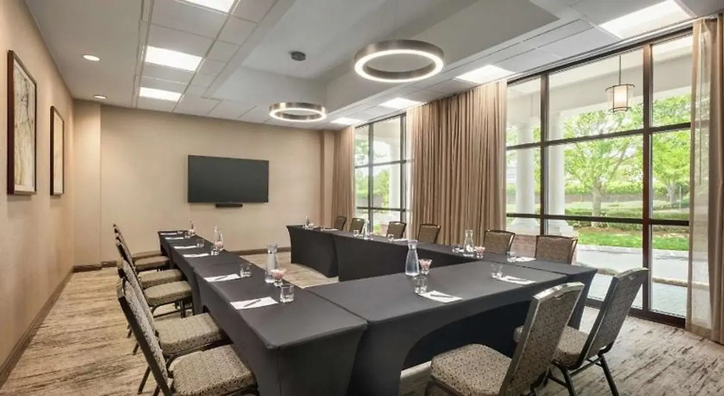 Embassy Suites by Hilton Atlanta - Alpharetta Konferenz