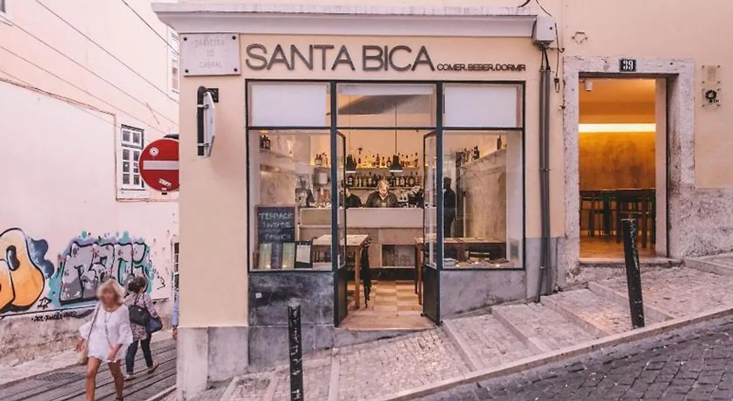 Santa Bica Eat Drink & Sleep LOUNGE_LOBBY
