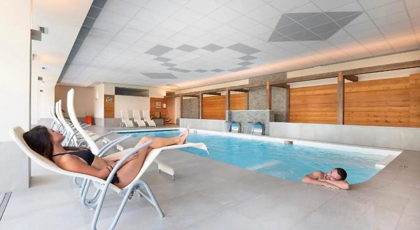 Albergo Edelweiss Hallenbad