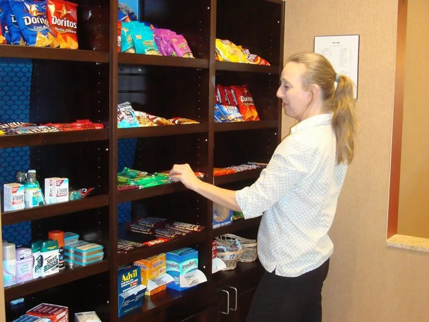 Hampton Inn & Suites Rochester-North PEOPLE
