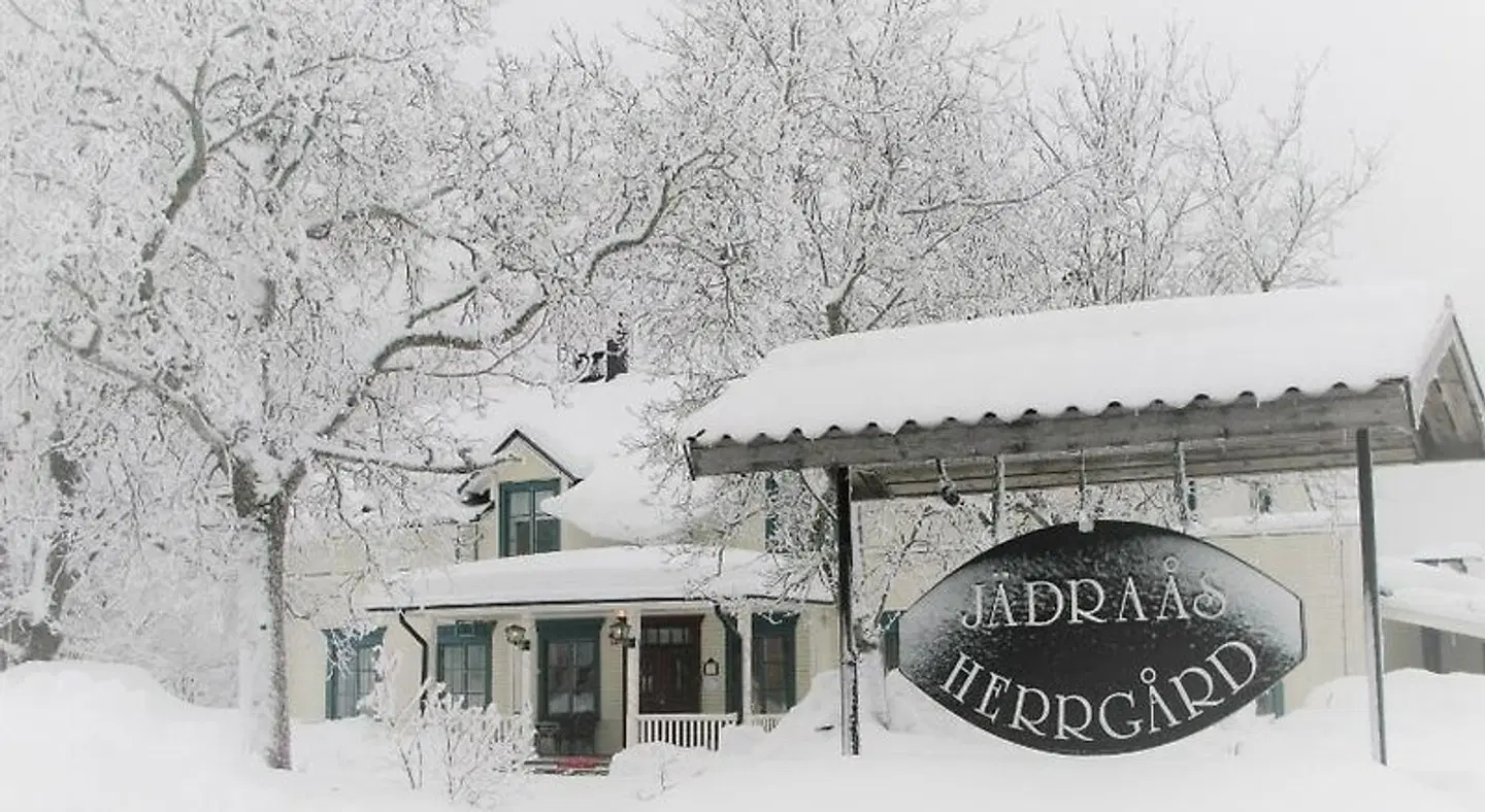 Jädraås Herrgård EXTERIOR