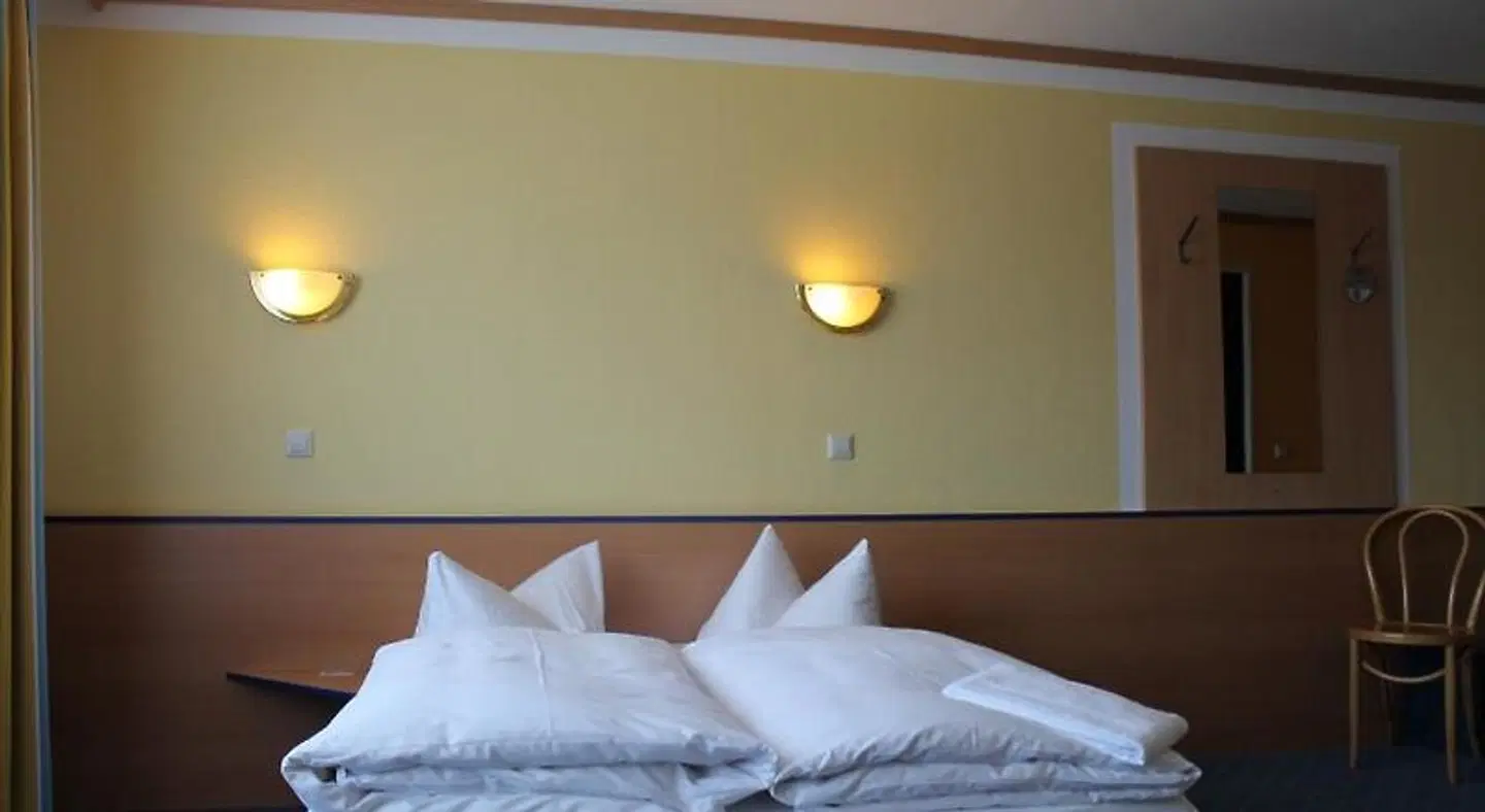 sleep & go Magdeburg ROOM_EXAMPLE