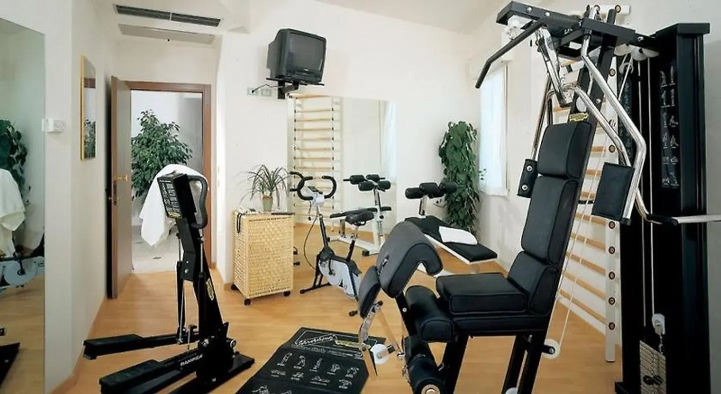 Esperia SPORTS_AND_LEISURE