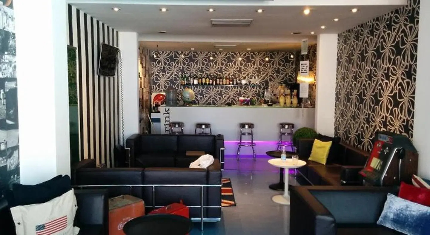 Perla Bar