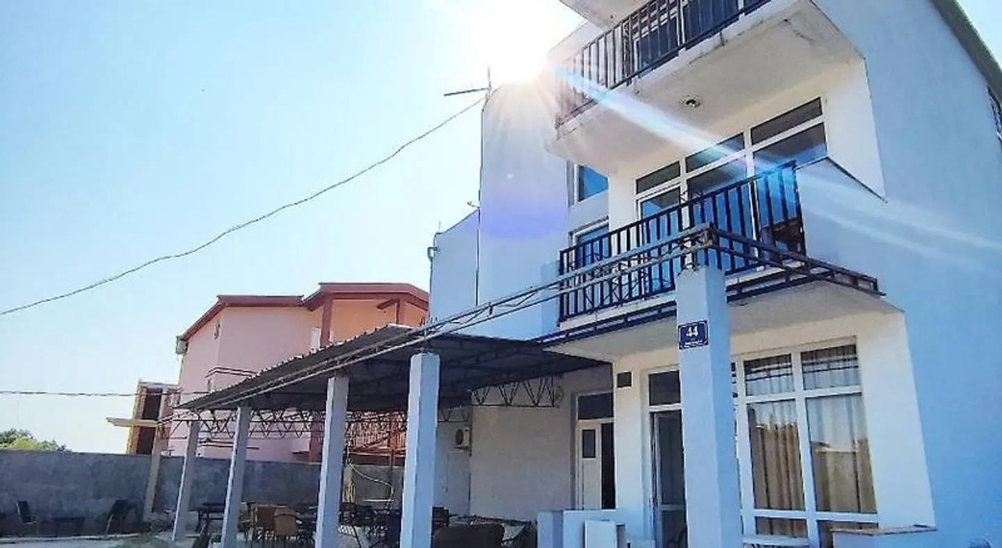 Apartments Dea EXTERIOR