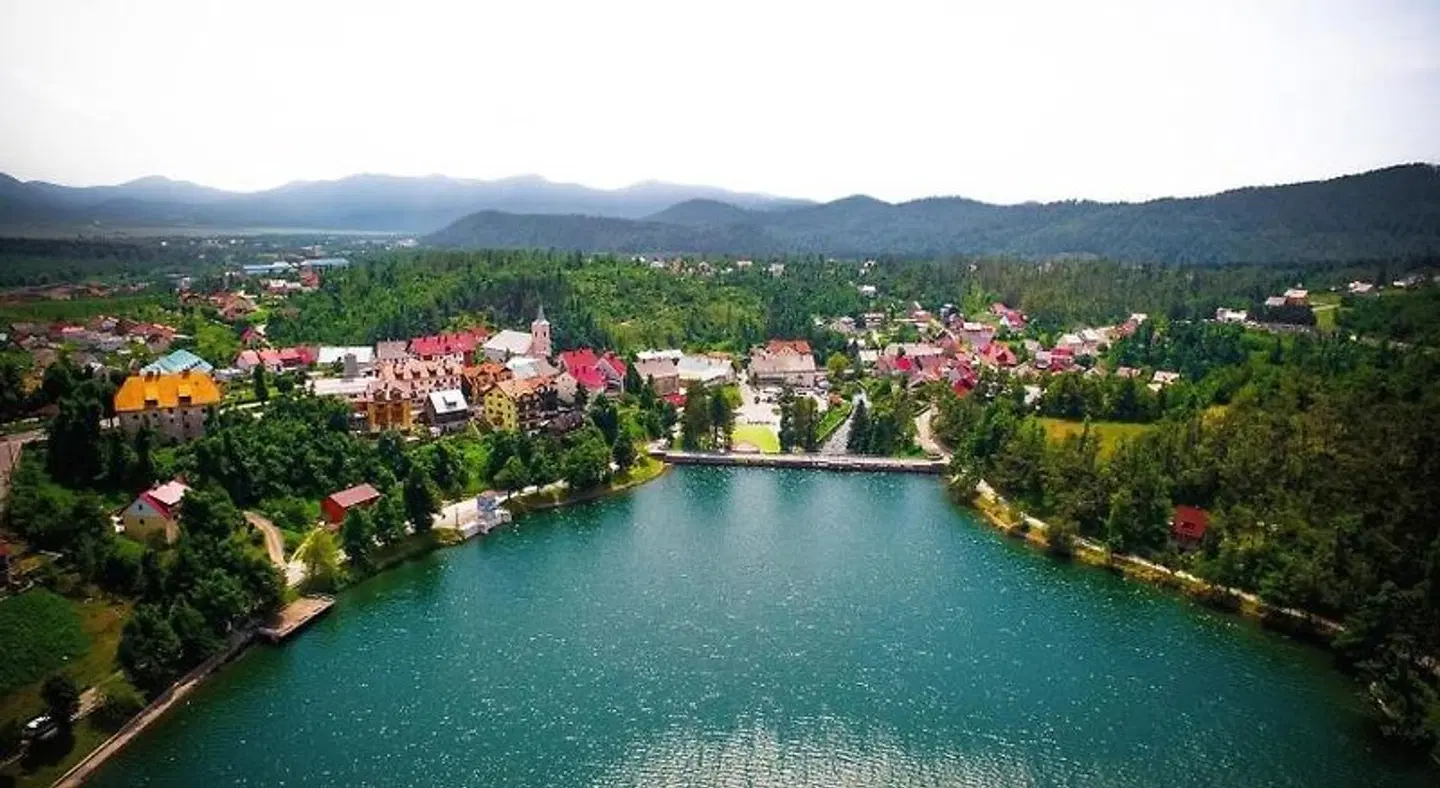 Bitoraj EXTERIOR