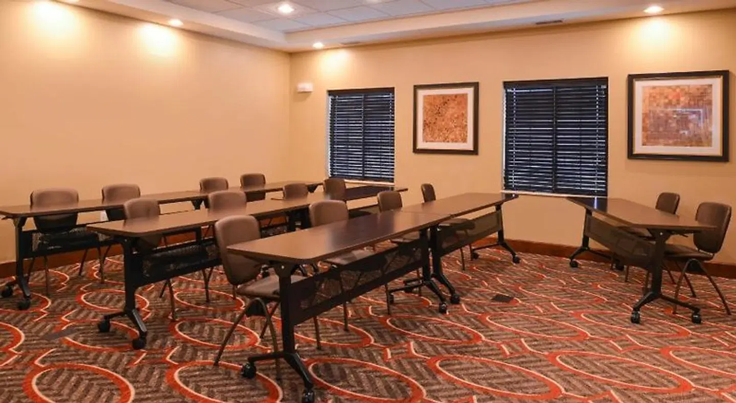 Staybridge Suites Merrillville by IHG Konferenz