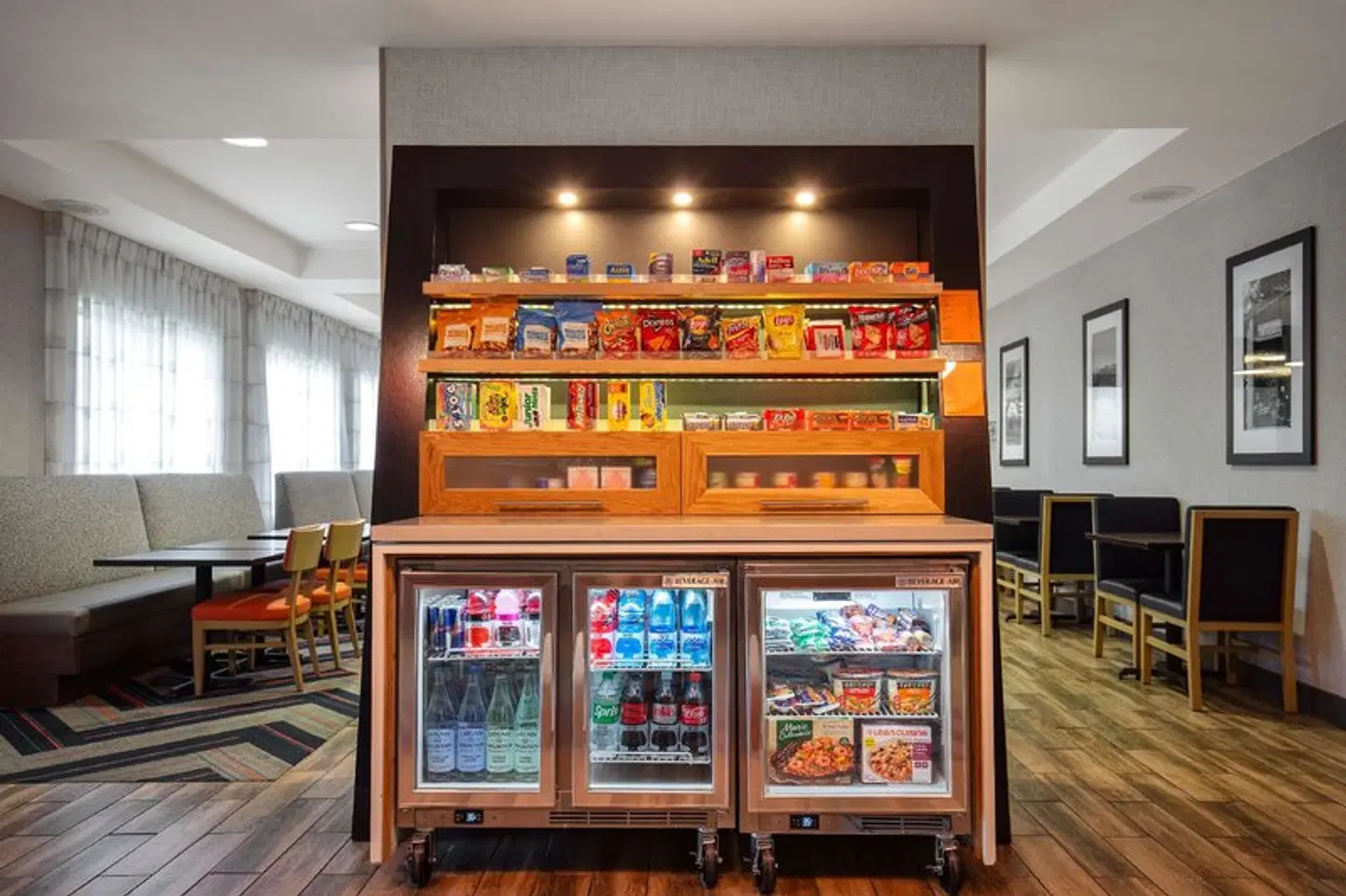 Hampton Inn Medford LOUNGE_LOBBY