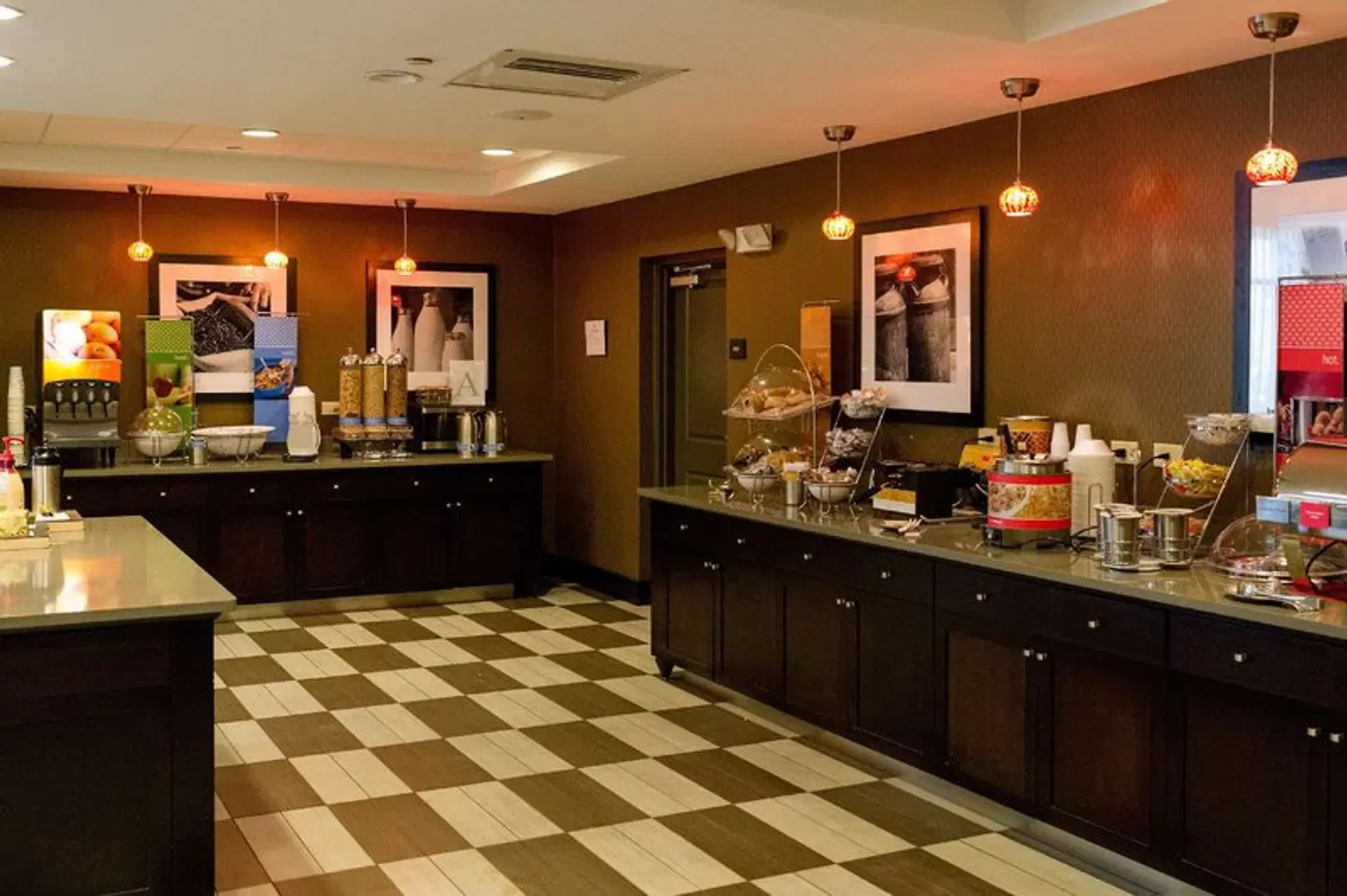 Hampton Inn Oxford/Conference Center Restaurant