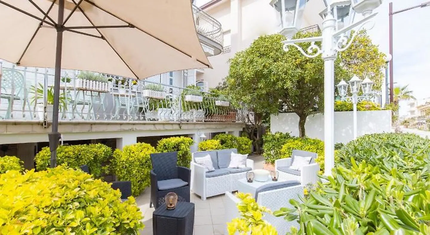 Hotel Il Nido Terrasse