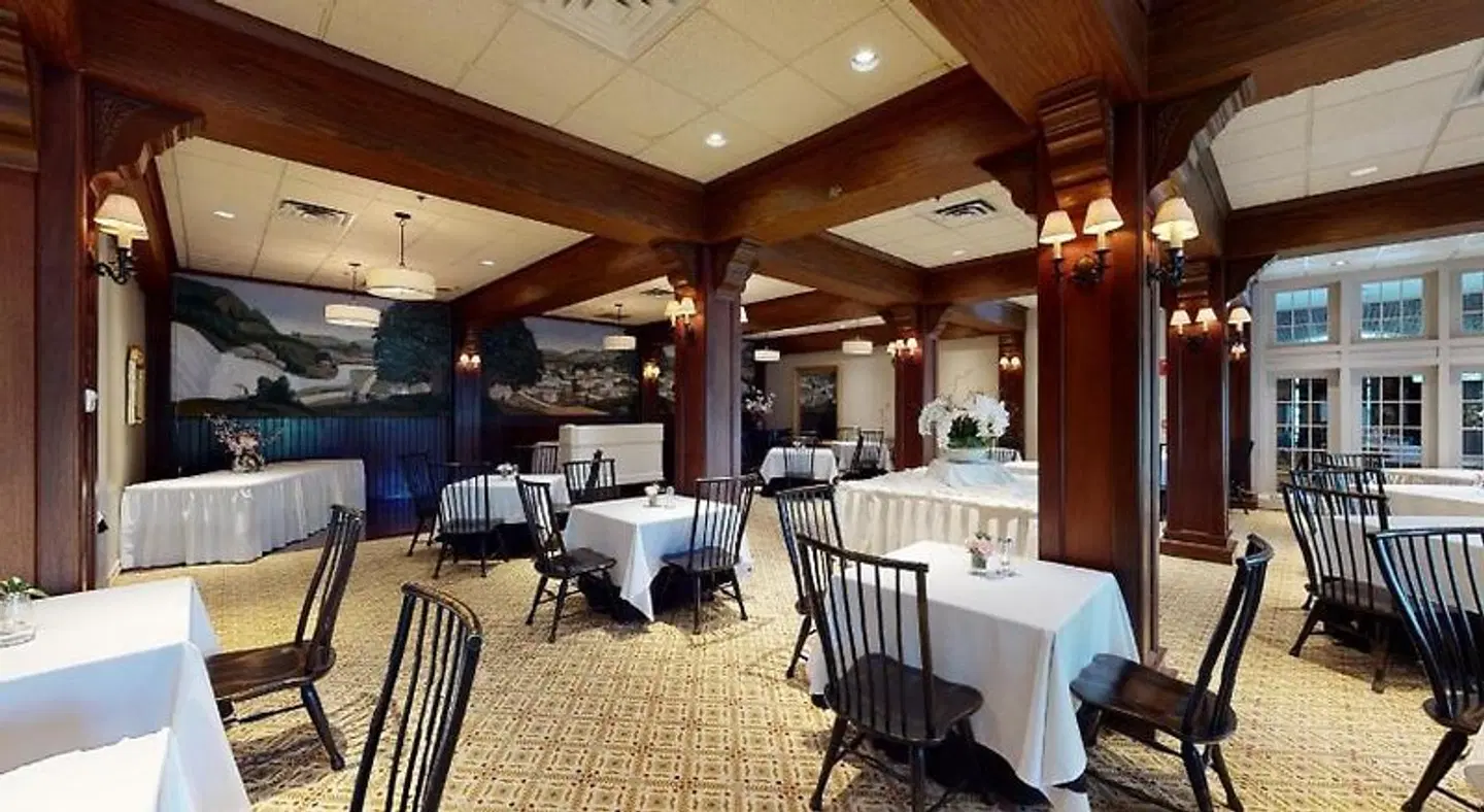 The Simsbury Inn Restaurant