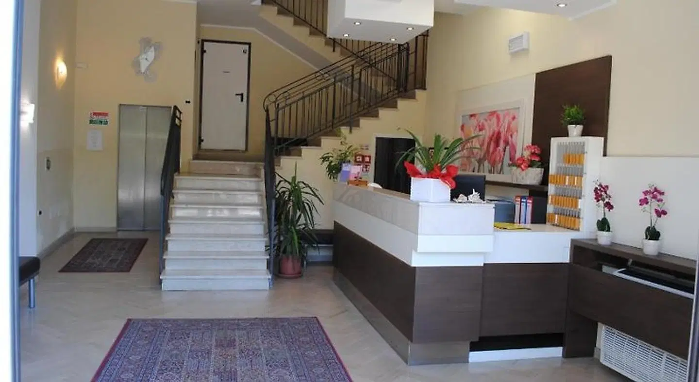 Reyt LOUNGE_LOBBY