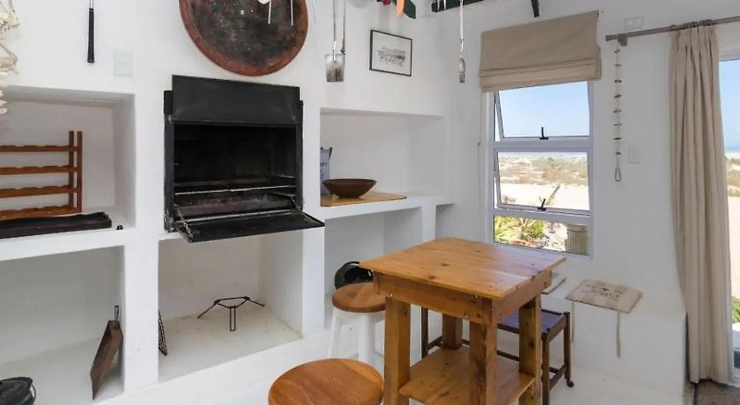 Beach Cottage Kleinzee ROOM_EXAMPLE