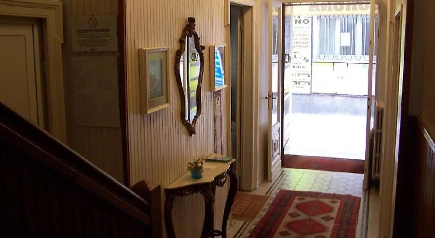 Albergo Corona ROOM_EXAMPLE