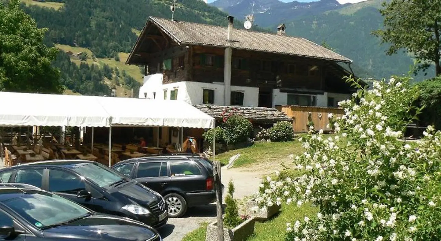 Pension Gasthof Haselstaude EXTERIOR