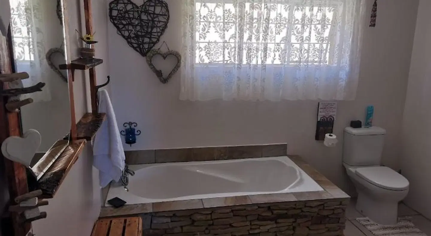 Thaba Lapeng Mountain Escape ROOM_EXAMPLE