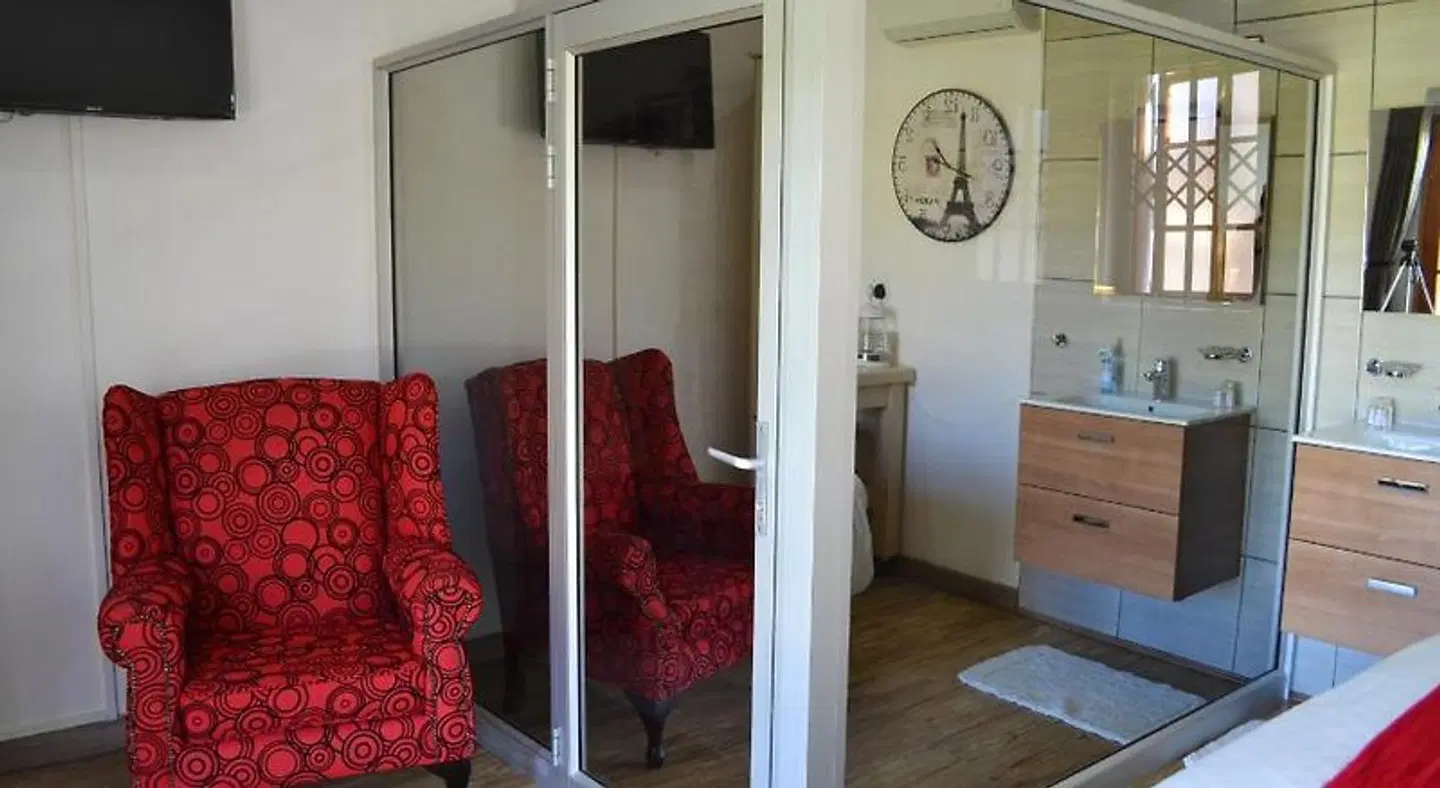 96 On Bree Guesthouse ROOM_EXAMPLE