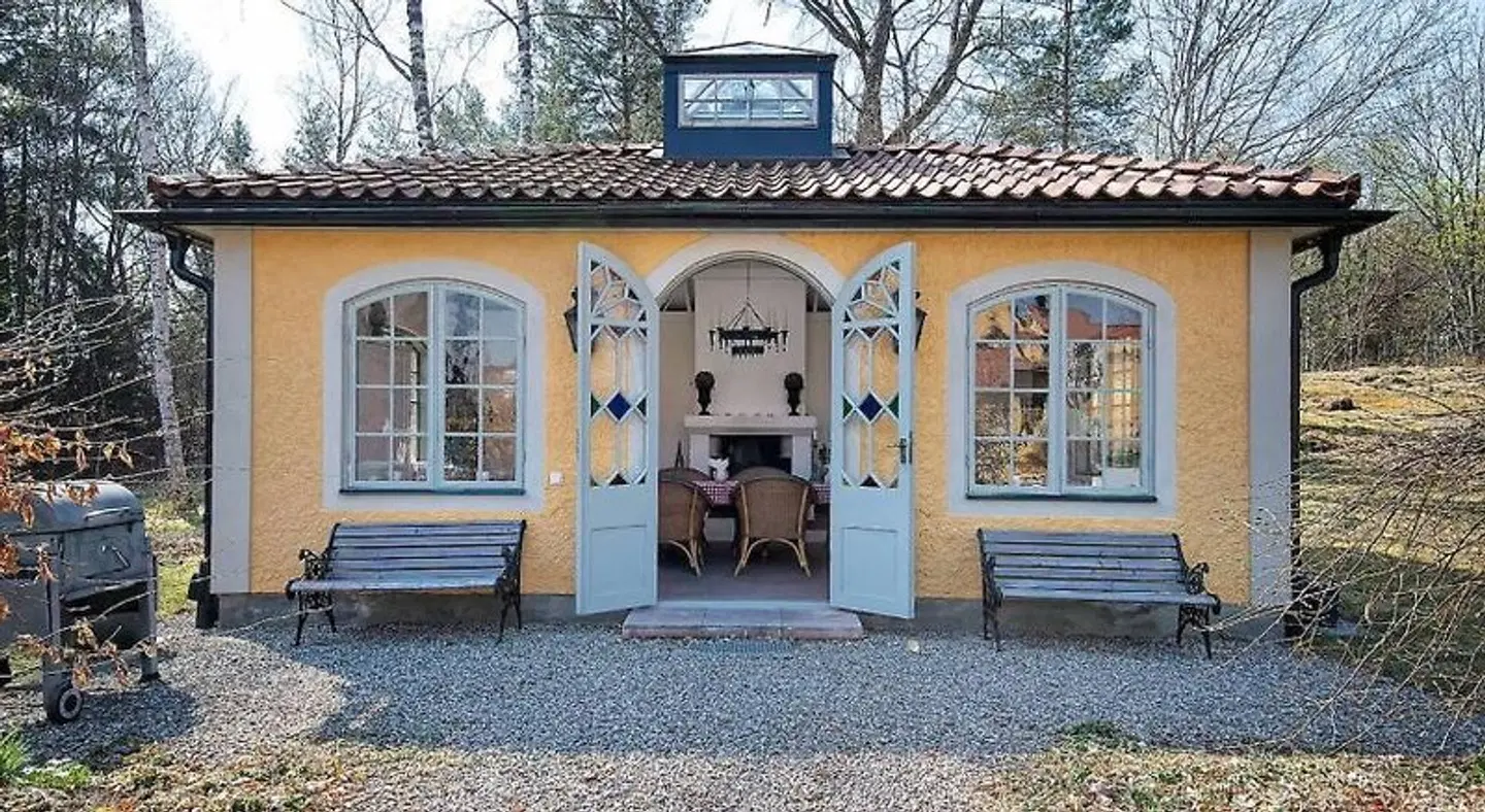 Östa Gård Bed & Breakfast EXTERIOR