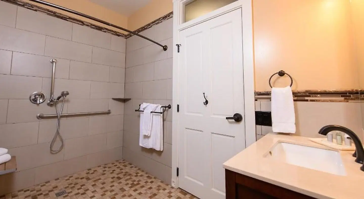 Horton Grand Hotel Badezimmer
