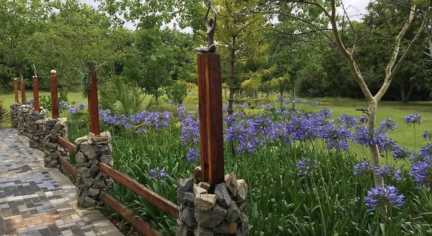 Lily Pond Country Lodge Garten