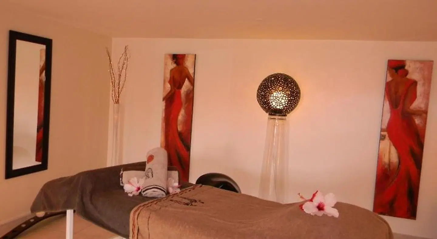 Somerset Hill ROOM_EXAMPLE