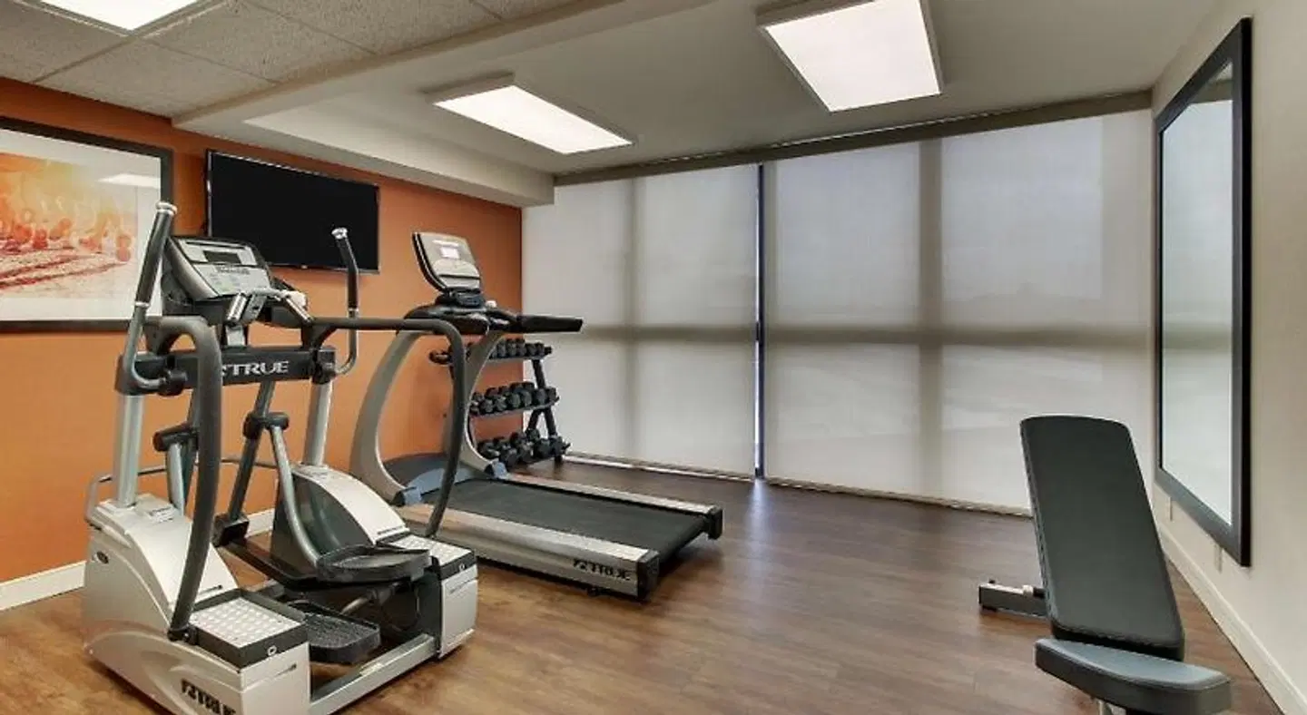 Pear Tree Inn St. Louis - Arnold SPORTS_AND_LEISURE