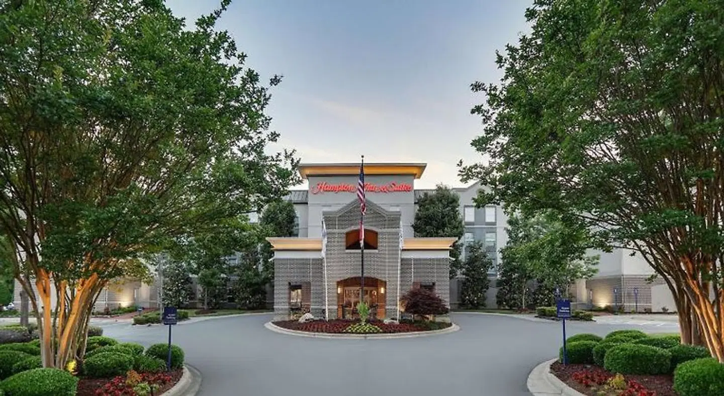 Hampton Inn & Suites Mooresville/Lake Norman EXTERIOR