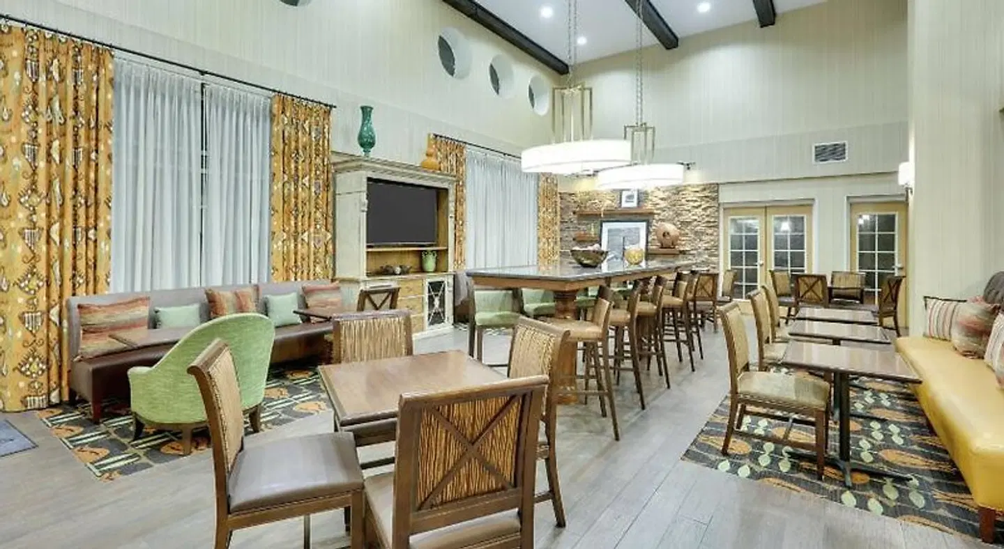 Hampton Inn & Suites Mooresville/Lake Norman Restaurant