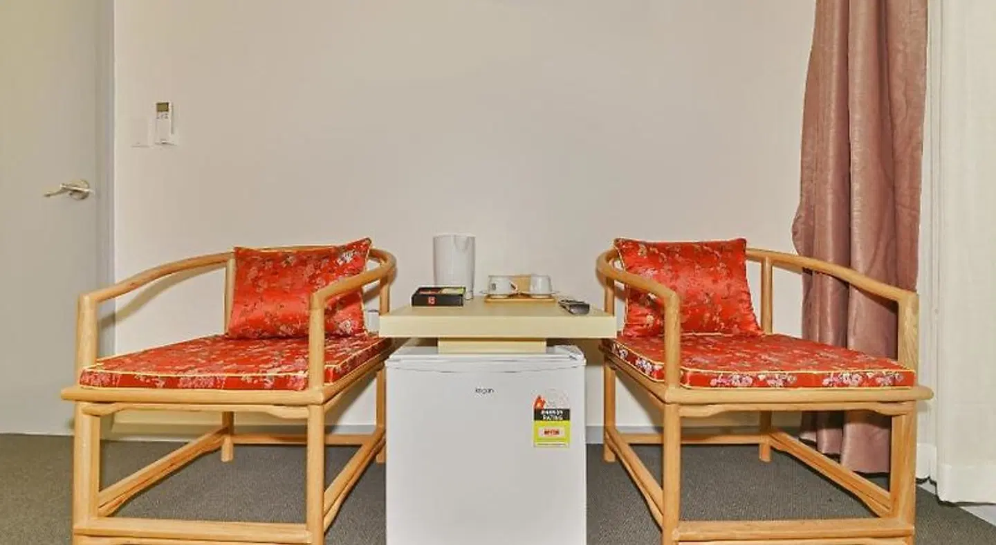 Sinofield Edu-Retreat ROOM_EXAMPLE