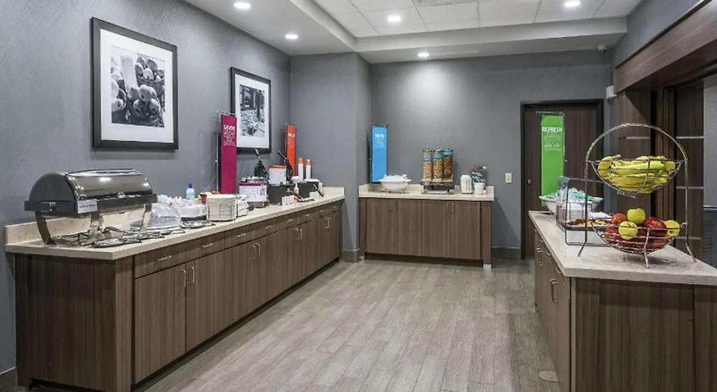 Hampton Inn & Suites Portland Corpus Christi LOUNGE_LOBBY