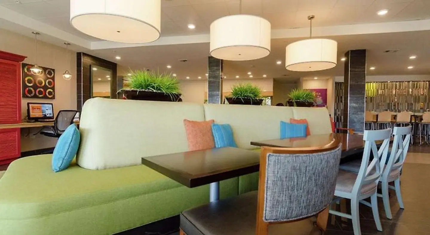 Home2 Suites by Hilton Portland LOUNGE_LOBBY