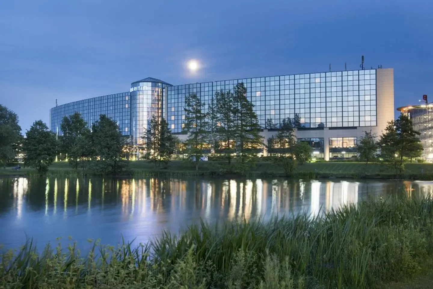 Maritim Airport Hannover EXTERIOR