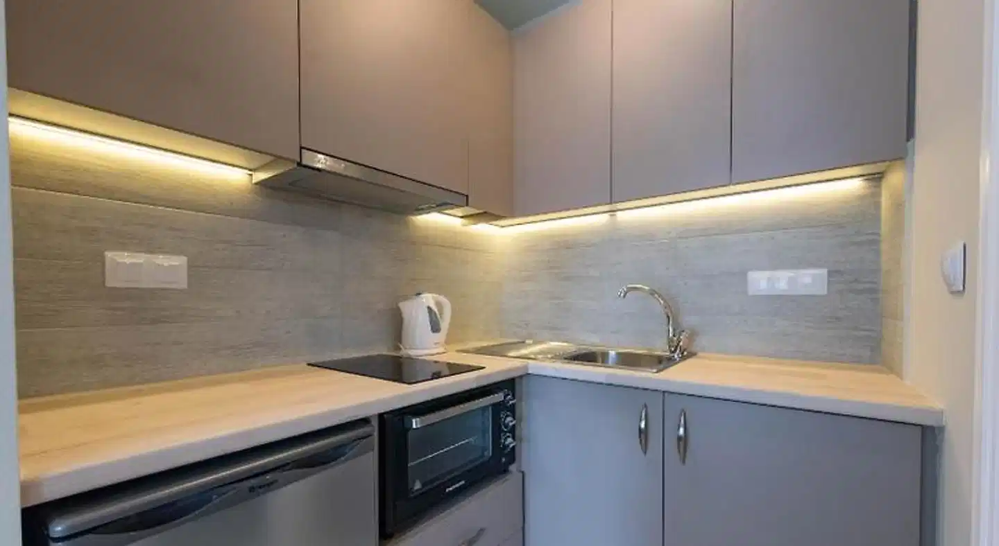 Theoxenia Hotel Apartments Badezimmer