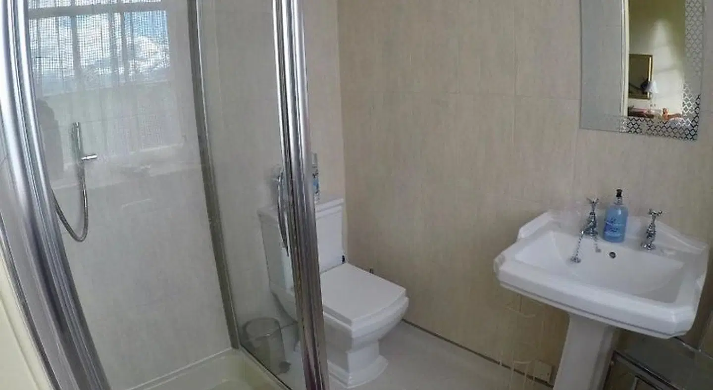 Whitchurch Farm B&B Badezimmer