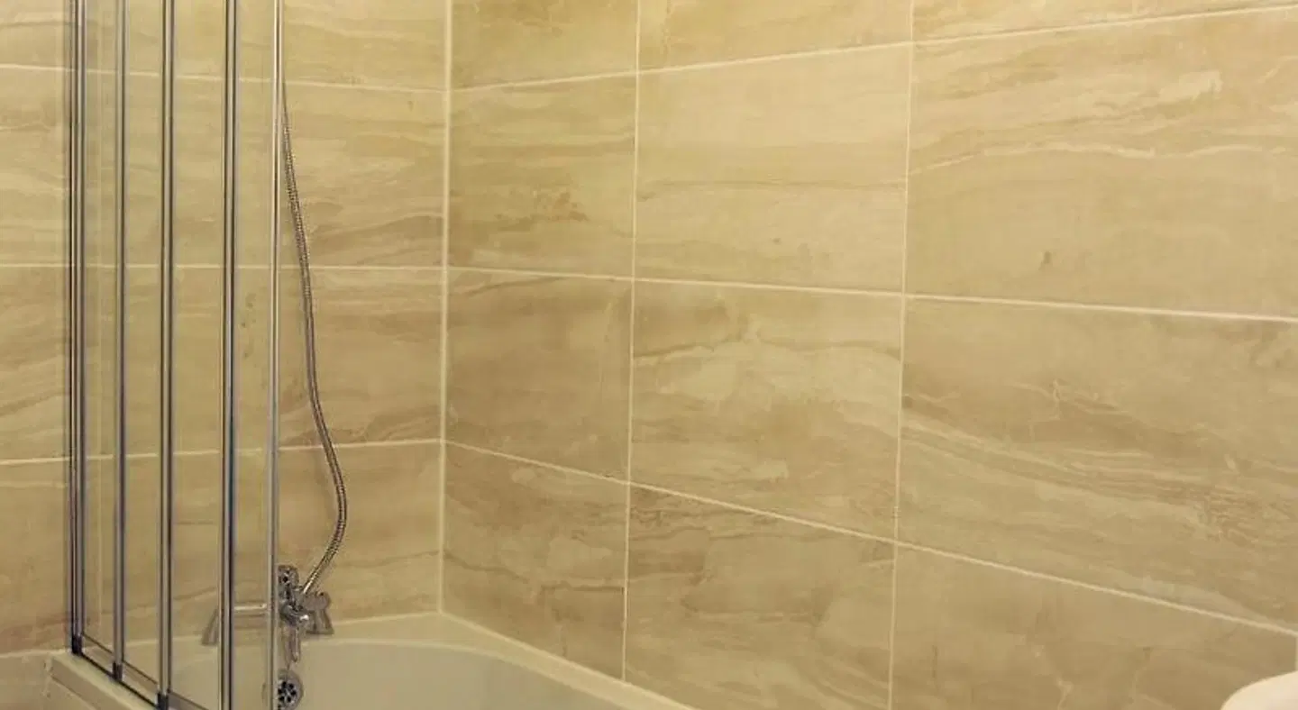 Pantile Lodge Badezimmer