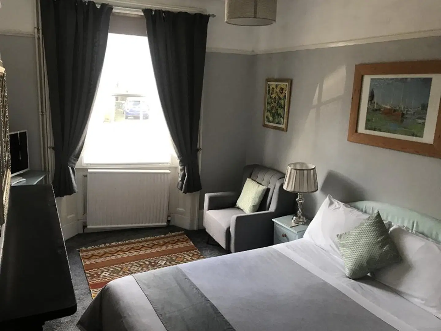 The Red House ROOM_EXAMPLE