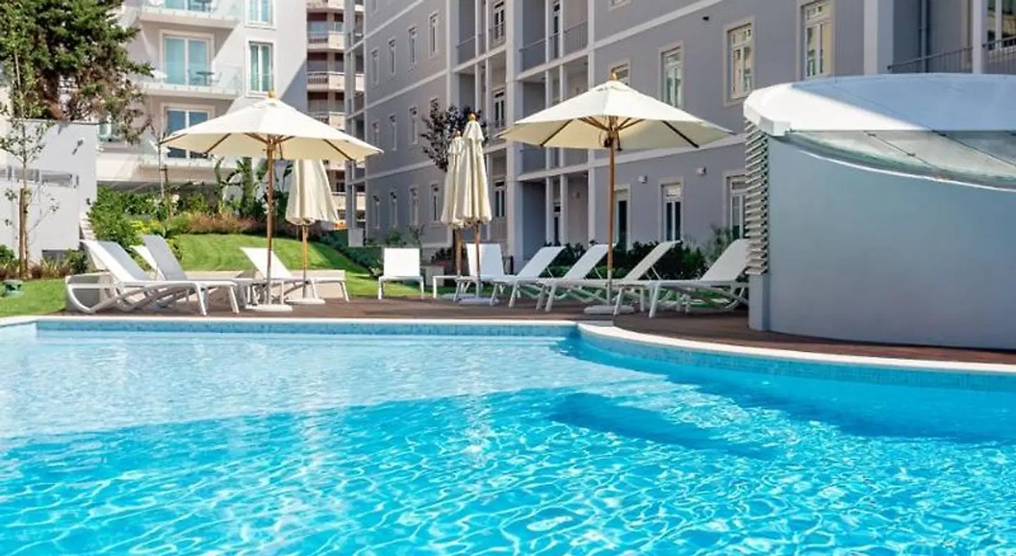Marquês Best Apartments - Lisbon Best Apartments. OUTDOOR_POOL