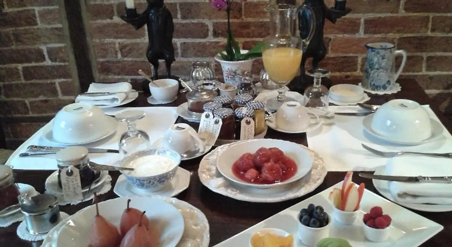 Tudor Cottage Bed & Breakfast Dorchester Restaurant