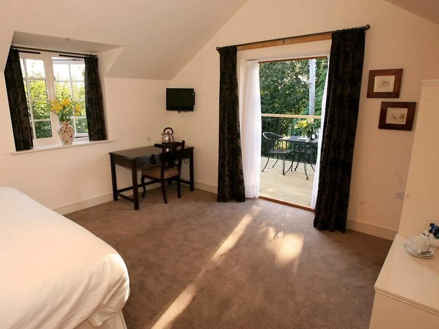 The Oak Inn Staplow ROOM_EXAMPLE