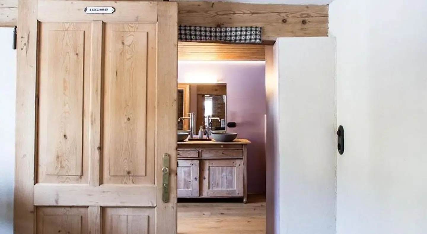 HOLZGAUER HAUS ROOM_EXAMPLE