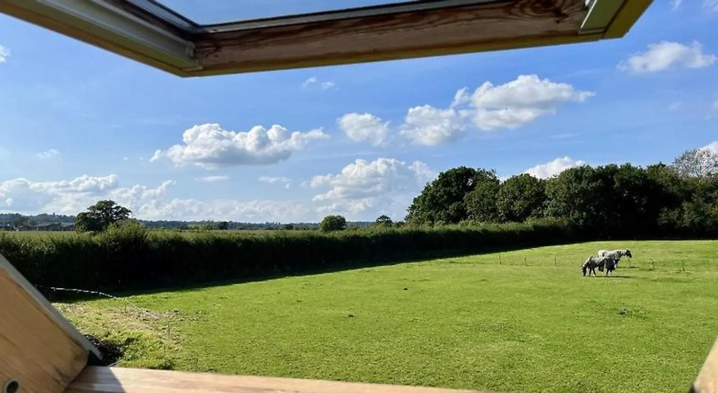Priors Oak B & B LANDSCAPE