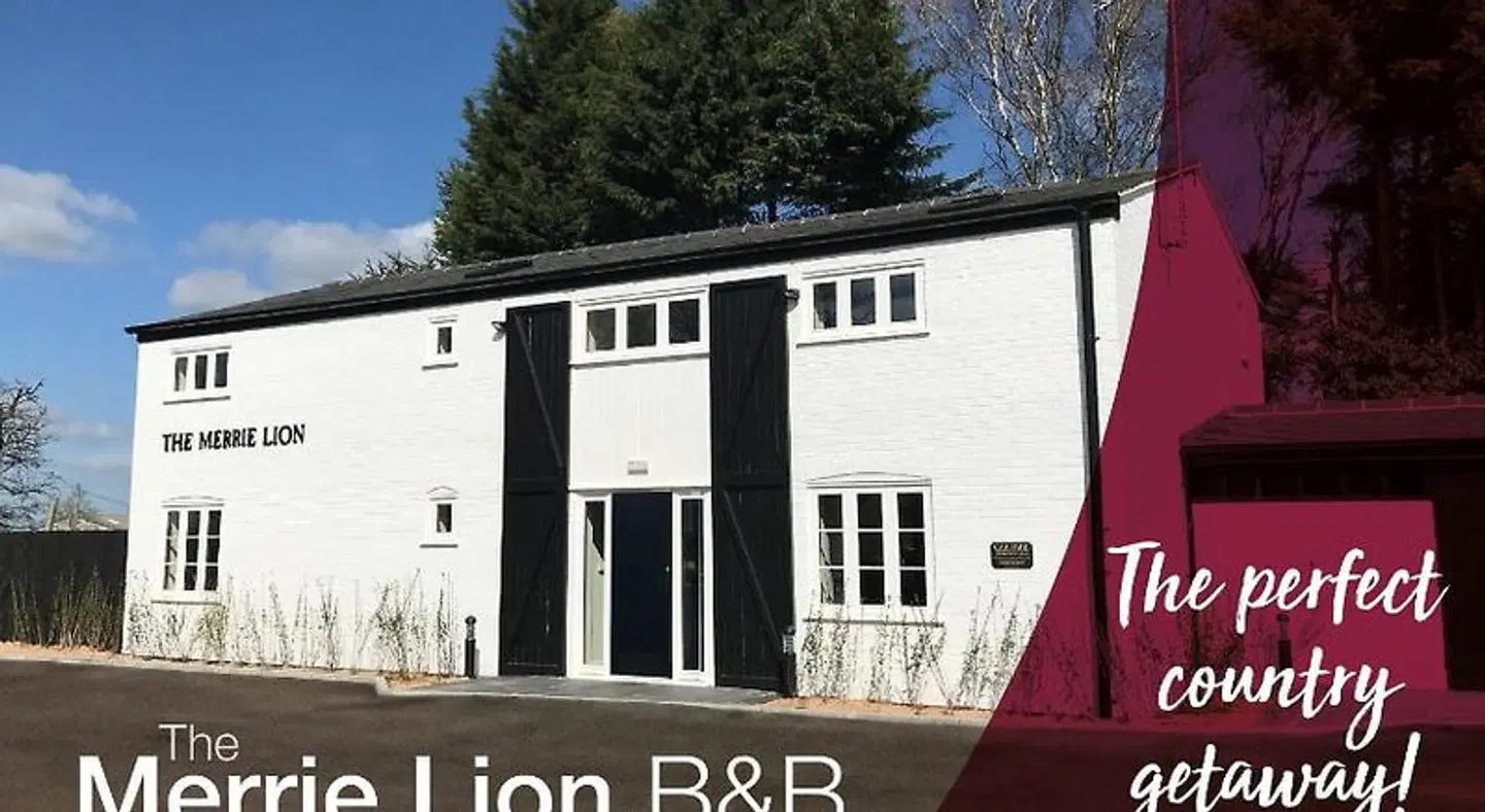 The Merrie Lion EXTERIOR