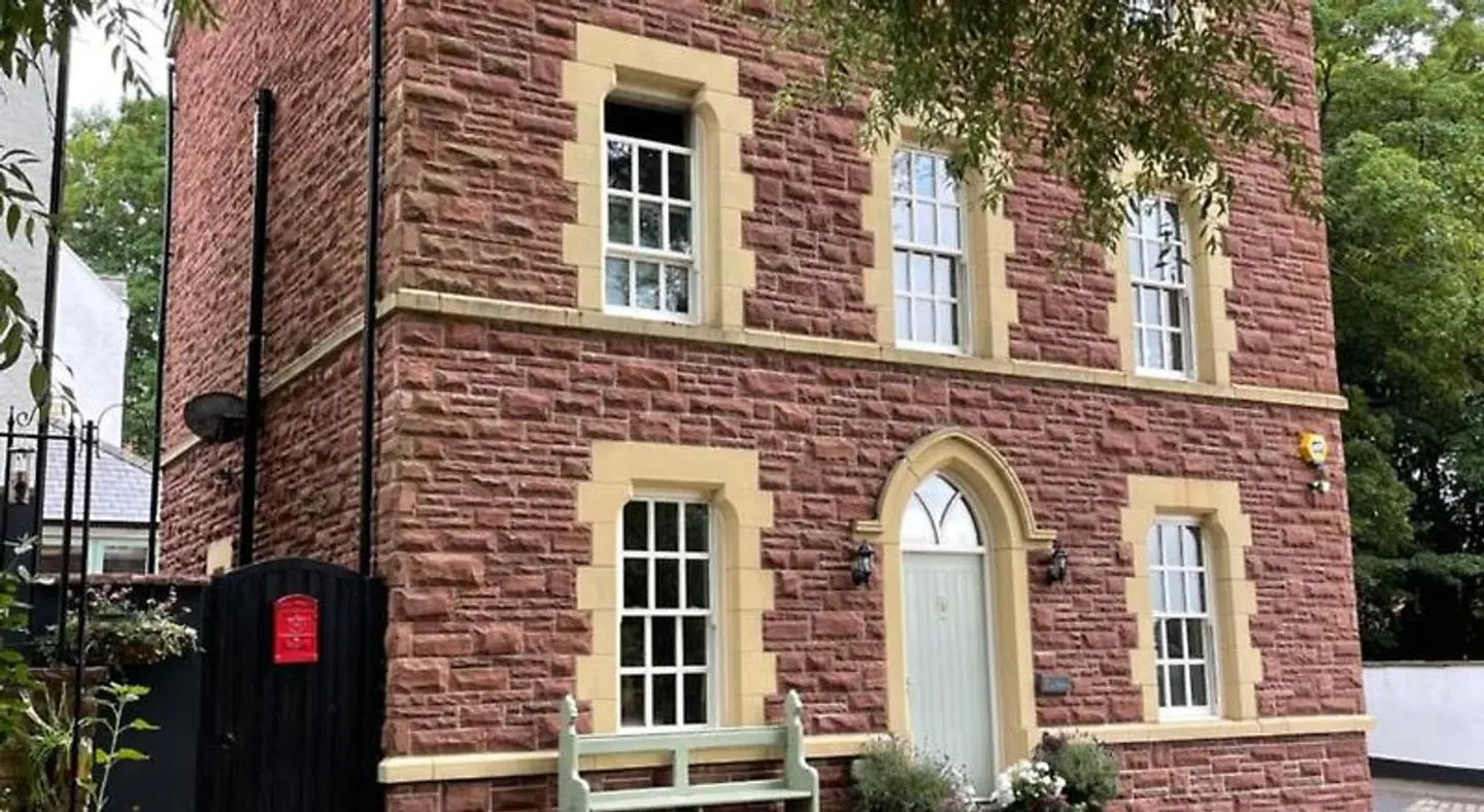 Ty Llew Lodge EXTERIOR