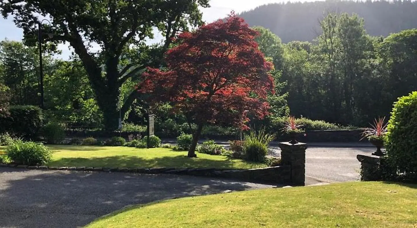 Mary's Court - Mairlys Guest House Garten