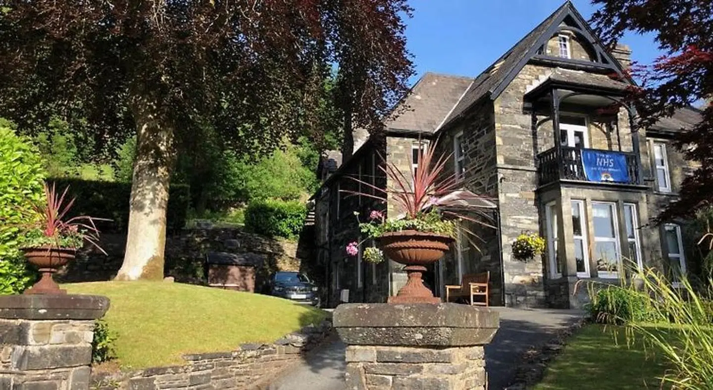 Mary's Court - Mairlys Guest House EXTERIOR