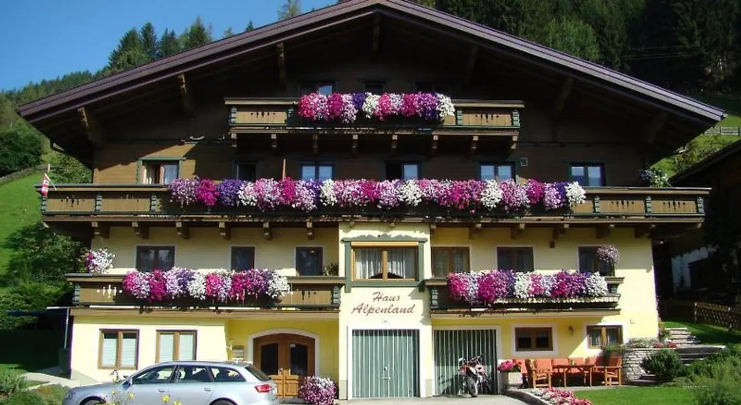 Haus Alpenland EXTERIOR
