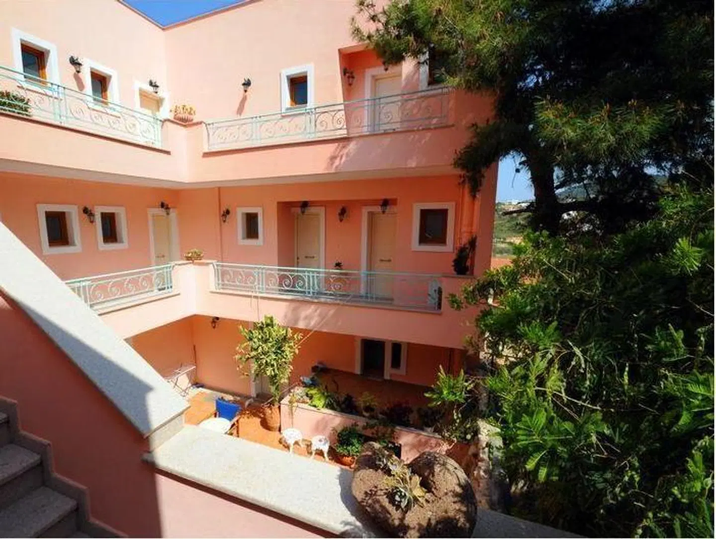 Aethrio Guesthouse EXTERIOR