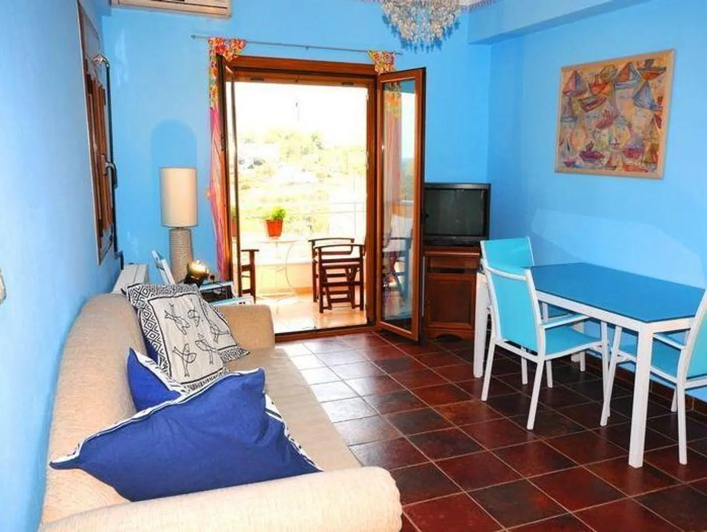 Aethrio Guesthouse ROOM_EXAMPLE