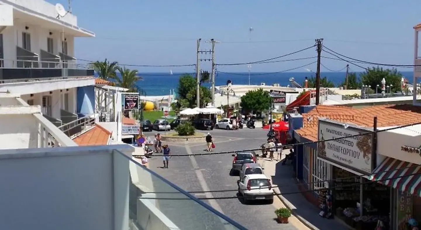 Ria's Deluxe Apartments Terrasse